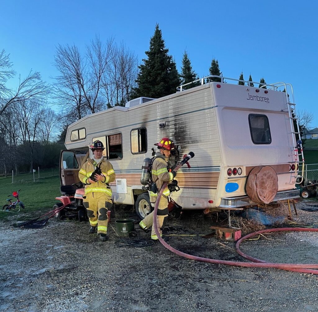 70-year-old woman treated after RV fire - ABC 6 News - kaaltv.com