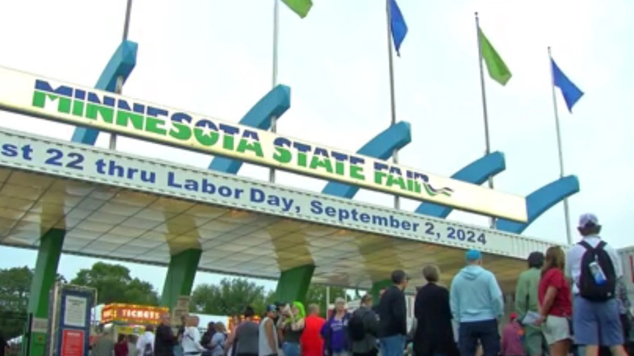 Police investigate brawl and possible stabbing at State Fair – ABC 6 News